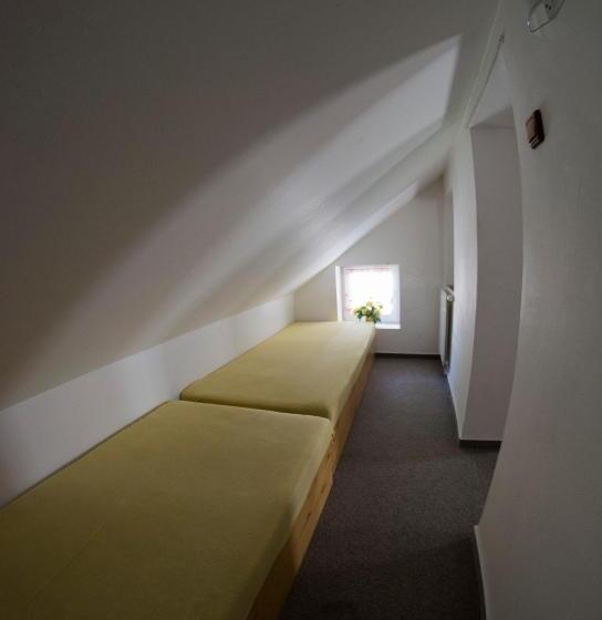 ペンション Penzion Kamenný Dvůr