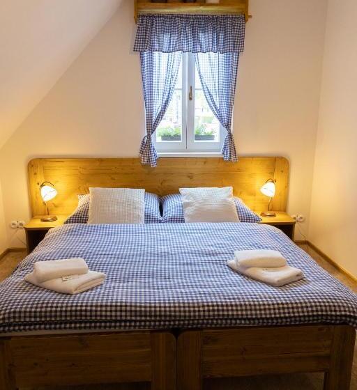 膳宿费 Penzion U Zběhlíka