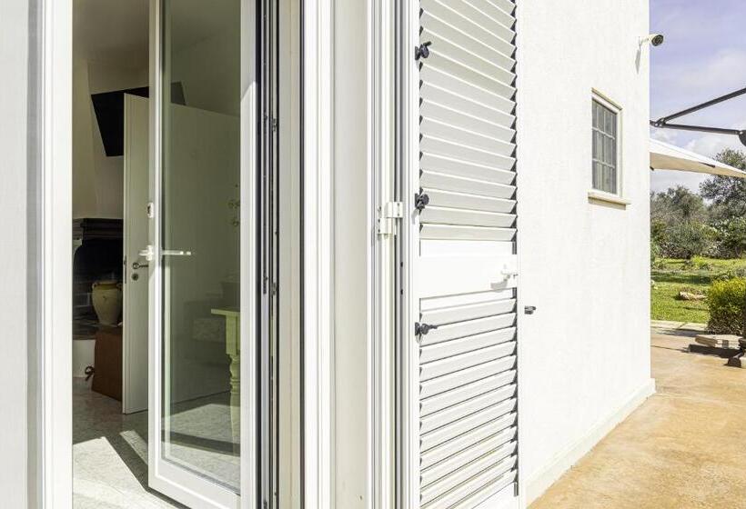 بنسيون Salentospita Guest Rooms