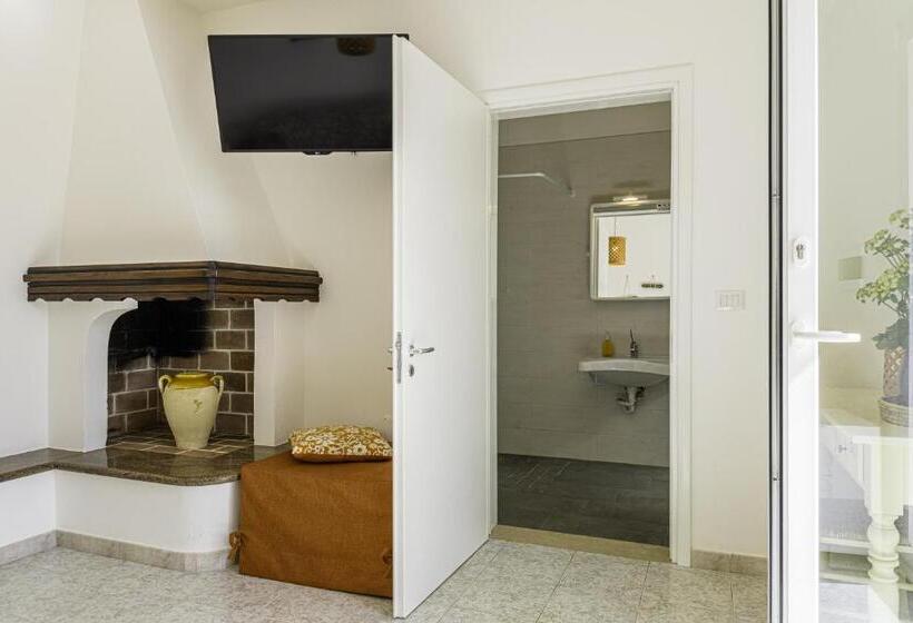 بنسيون Salentospita Guest Rooms