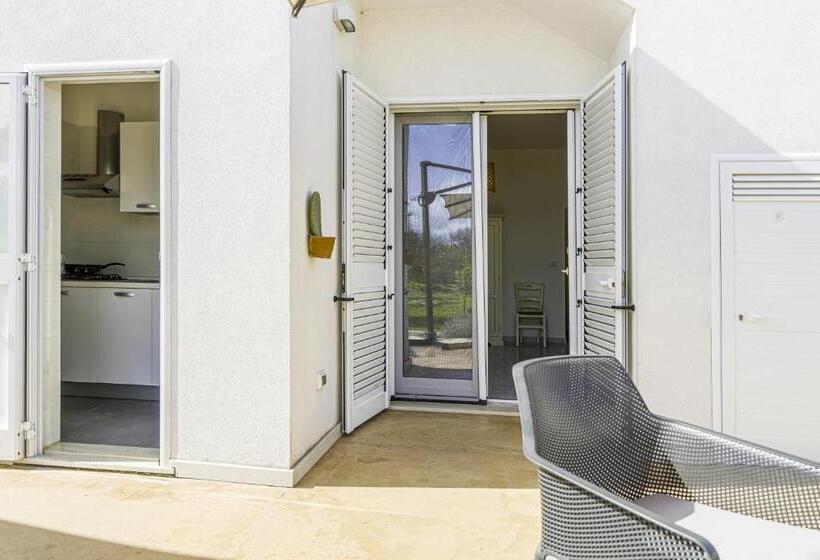 بنسيون Salentospita Guest Rooms