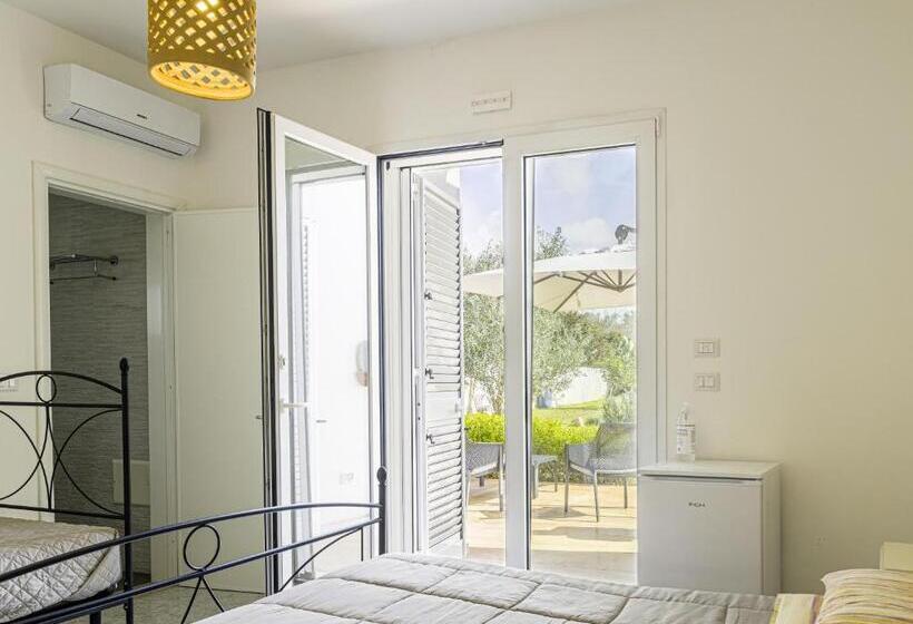 بنسيون Salentospita Guest Rooms