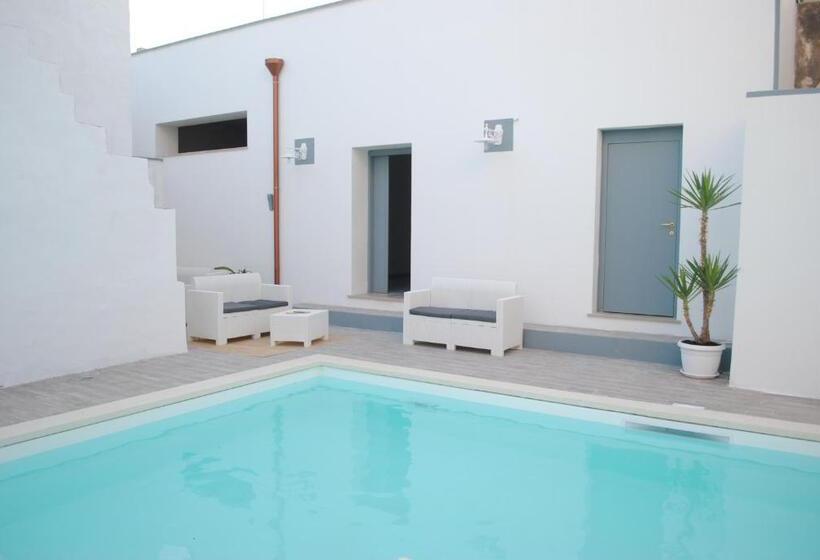 بنسيون Salentuosi Camere