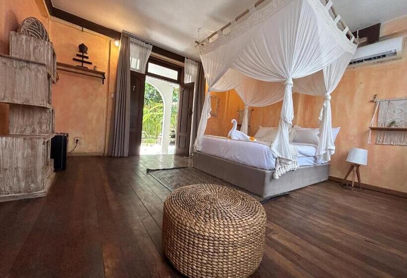 펜션 Sannyas Boutique