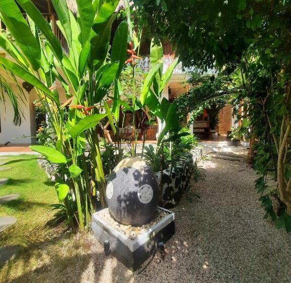 펜션 Sannyas Boutique