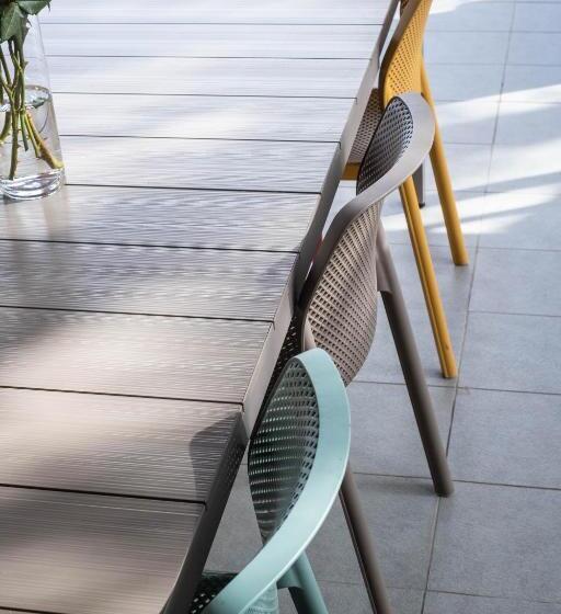 Pine And Olive Seahouse