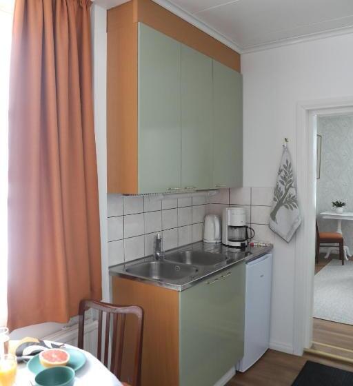 Putkisalon Kartano Hellahuoneisto