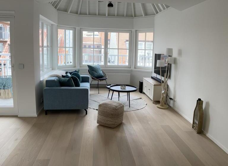 Residentie Square   Nieuwbouw   50 M Van De Zee