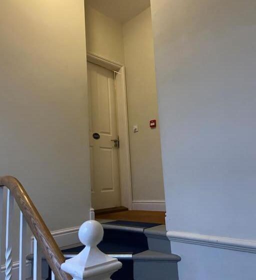 Stylish  2 Bed  Heart Of The City   Parking  Wi Fi  Award Winning  Grade Ii Listed