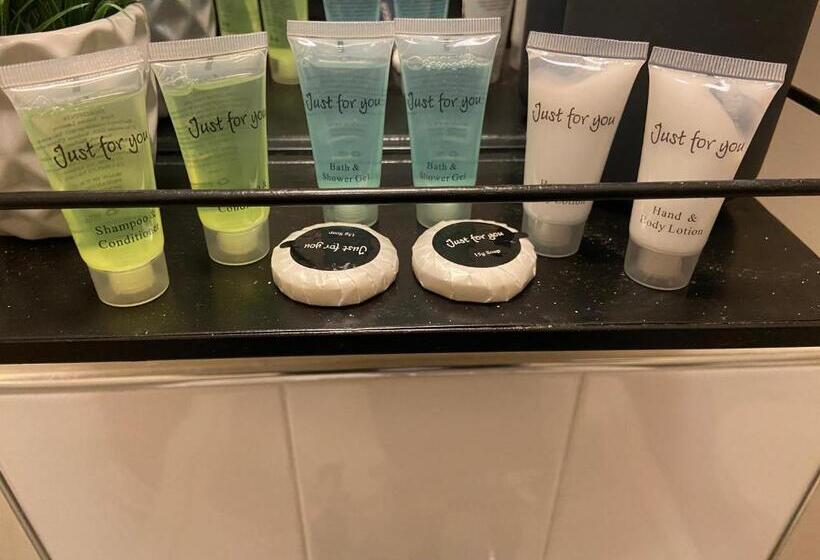 Stylish  2 Bed  Heart Of The City   Parking  Wi Fi  Award Winning  Grade Ii Listed