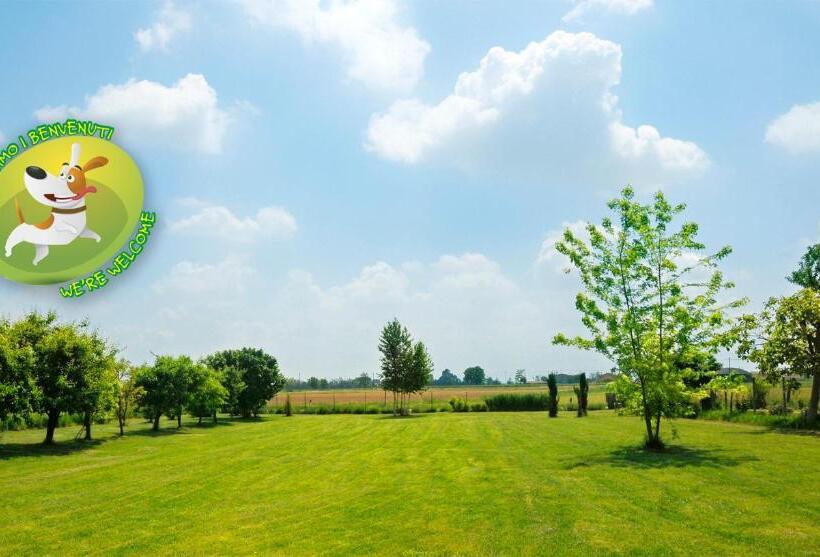 Suma Si Casa Cesare 2000 Mq Di Giardino A Vostra Disposizione