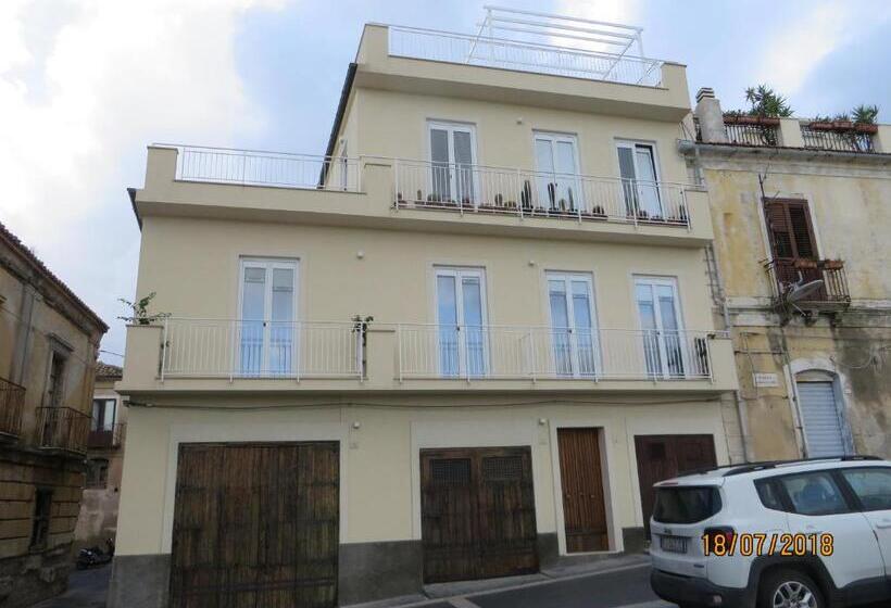 مبيت وإفطار Timpa Rooms