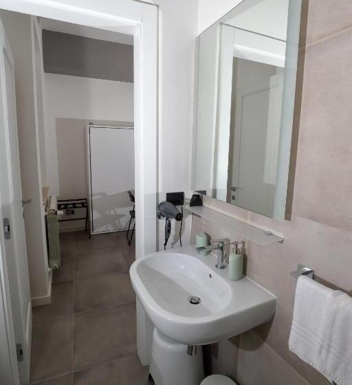 مبيت وإفطار Timpa Rooms