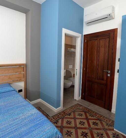 مبيت وإفطار Timpa Rooms