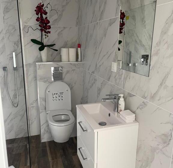 Villa De Vacances Avec Jardin Privé