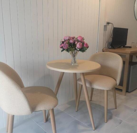 호스텔 บ้านในสวนรีสอร์ทbannnaisuan Resort