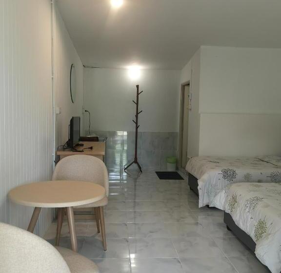 호스텔 บ้านในสวนรีสอร์ทbannnaisuan Resort