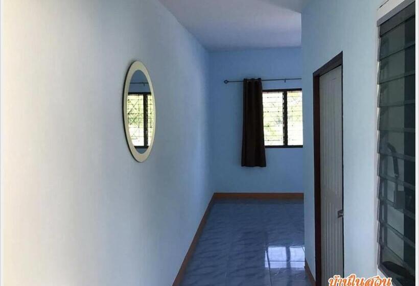 호스텔 บ้านในสวนรีสอร์ทbannnaisuan Resort