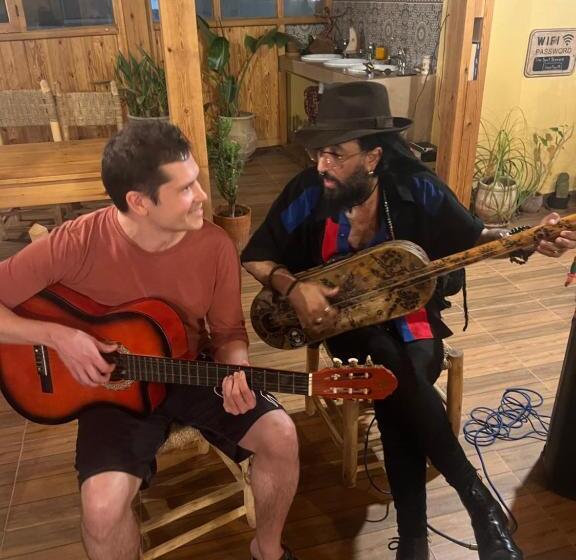 فندق صغير Dar Surf