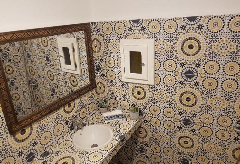 فندق صغير Dar Surf