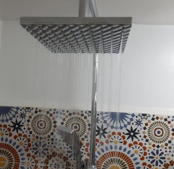 فندق صغير Dar Surf