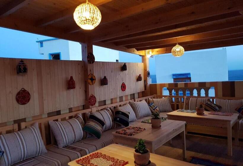 فندق صغير Dar Surf