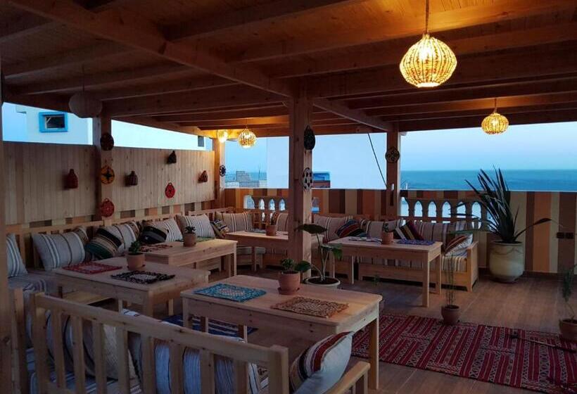 فندق صغير Dar Surf