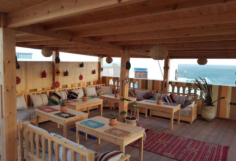 فندق صغير Dar Surf