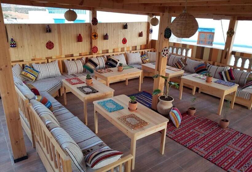 فندق صغير Dar Surf