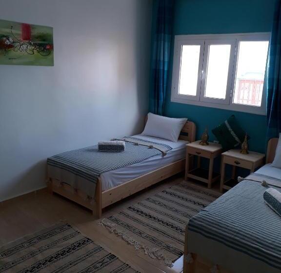 فندق صغير Dar Surf