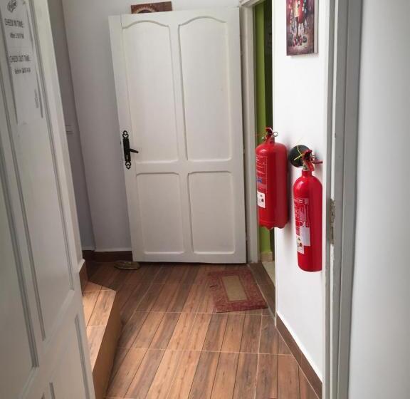 فندق صغير Dar Surf