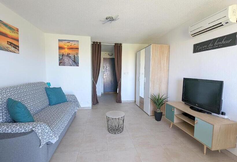 Appartement Proche Port Et Mer Avec Wifi Et Climatisation