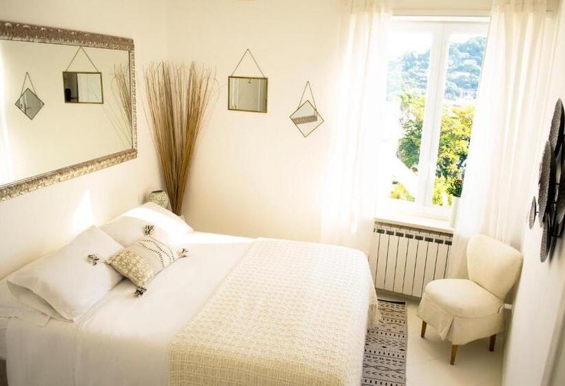 ベッドアンドブレックファースト Casa Maddy Suites Capri