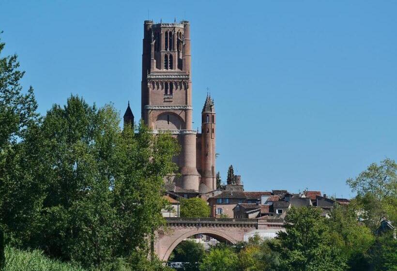 ベッドアンドブレックファースト Chambre D Elvire