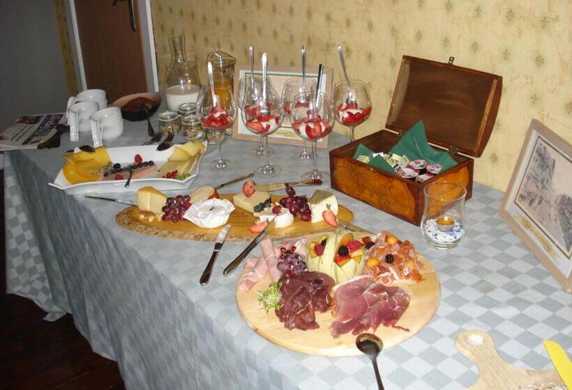 ベッドアンドブレックファースト Chez Ba Nus