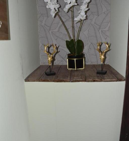 ベッドアンドブレックファースト Chez Ba Nus