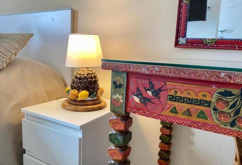 مبيت وإفطار Chiaro Di Luna