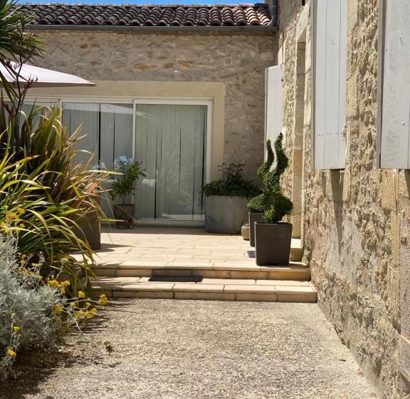 مبيت وإفطار Domaine Des Deux Rivieres