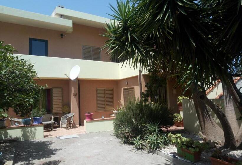 مبيت وإفطار La Grazia In Qualche Modo