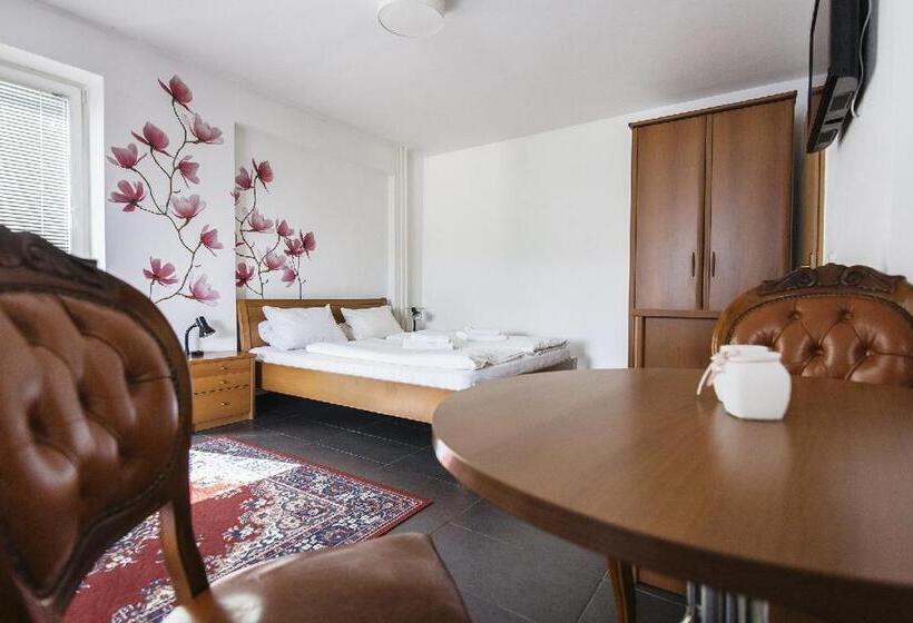 تختخواب و صبحانه Prenočišče šinkec Nada