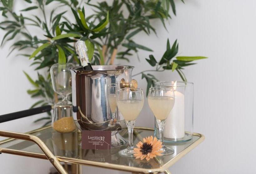 Bed and Breakfast Suite Room