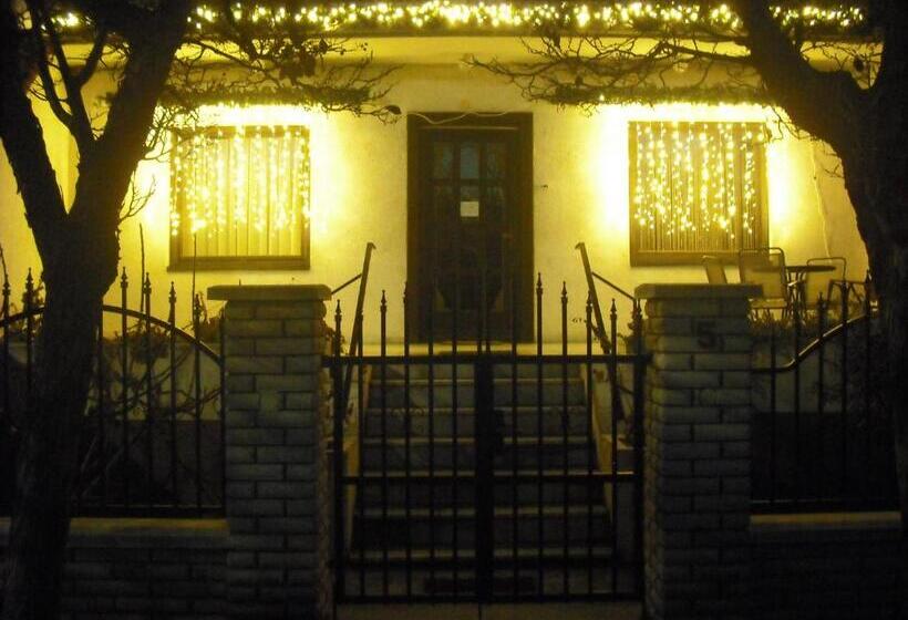 צימר Szilvia Panzió Gyomaendrőd