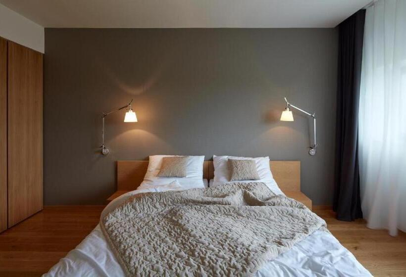 Bed and Breakfast Vinařství Obelisk