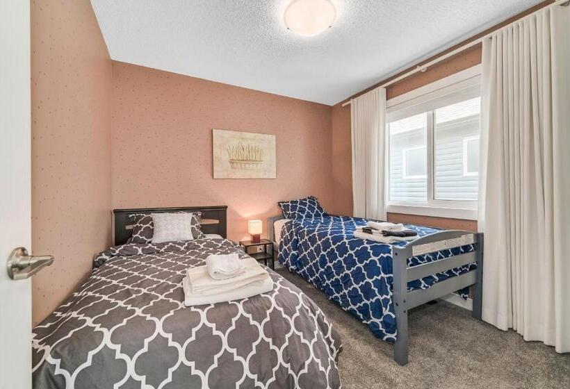 Brand New 3 Bedroom Home In A Quiet Neighborhood