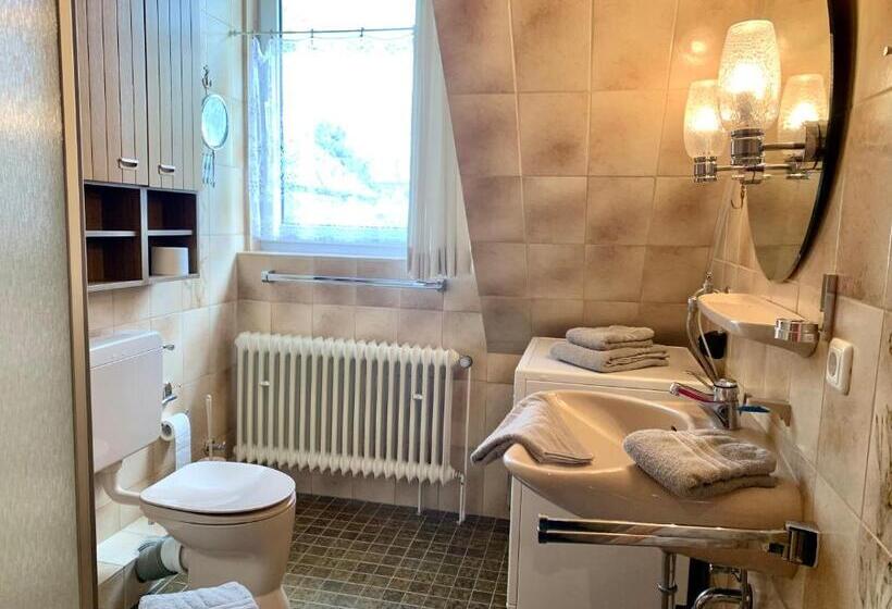 Ferienhaus Dhh Unsere Reetdachbude