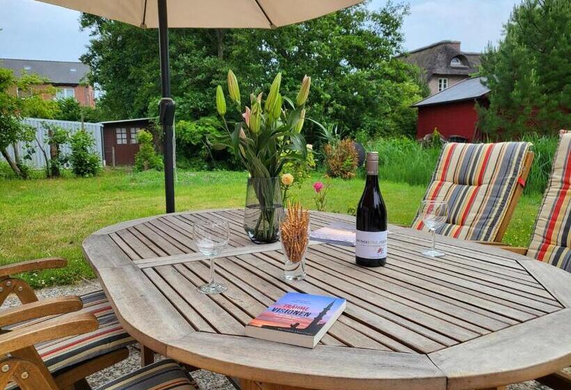 Ferienhaus Dhh Unsere Reetdachbude