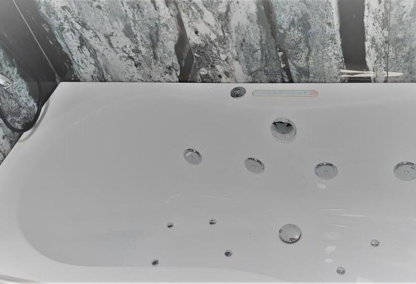 酒店 хотел авеню