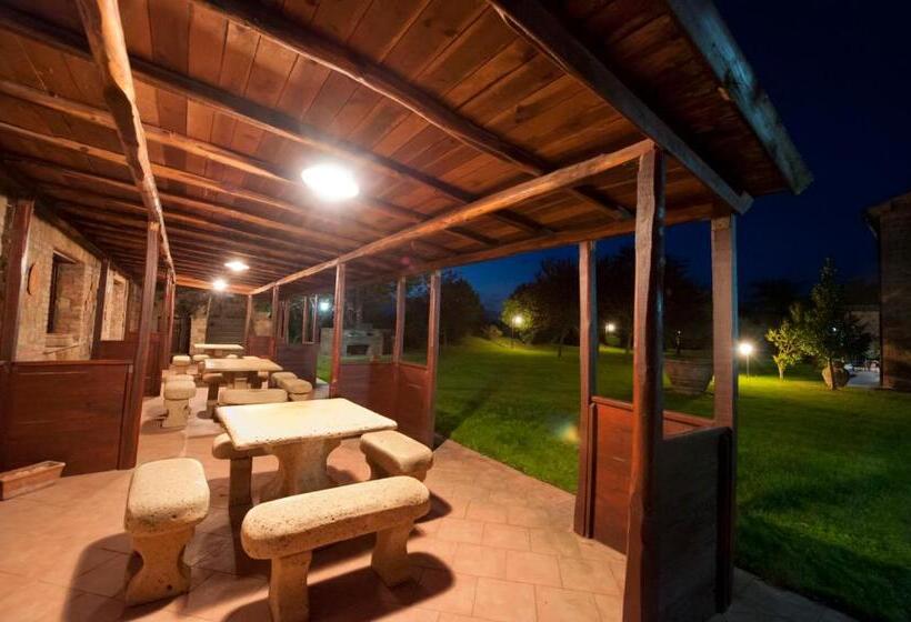 בית מלון כפרי Agriturismo Cerqueto