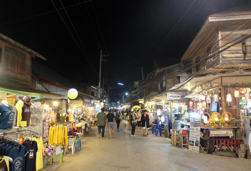 Szálloda Baan Kokaew Chiang Khan