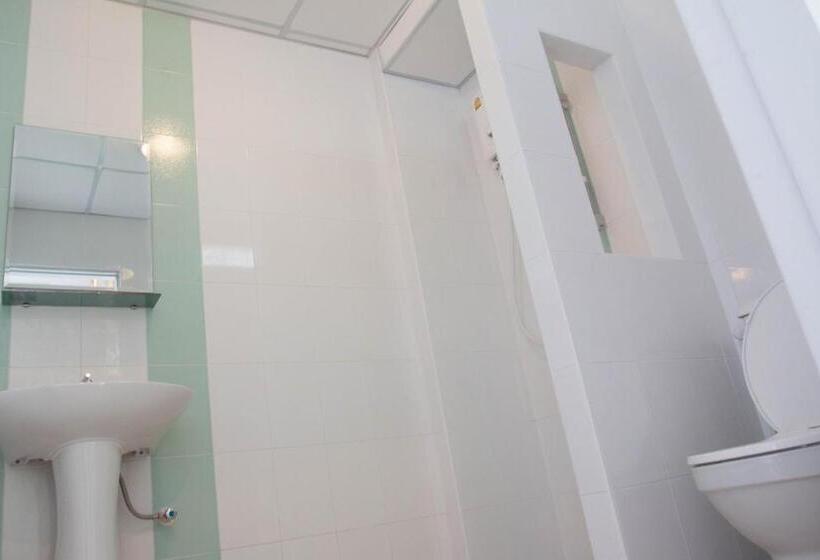 فندق Grand Place Resort